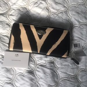 NWT RARE Coach Wallet!